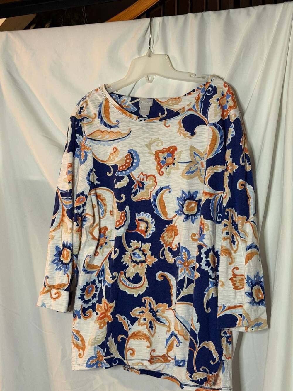 Chico's Blue & White Floral Paisley 3/4 Sleeve Top